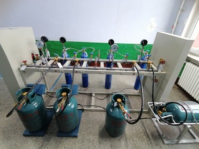 气瓶充装考培设备(液化石油气和永久气体二合一)